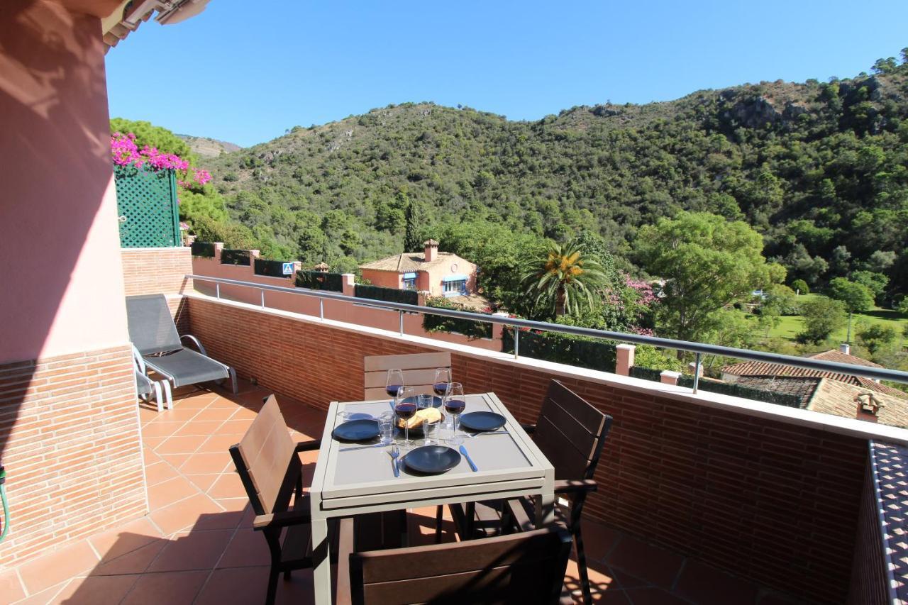 Benahavis Penthouse Apartment Exterior photo